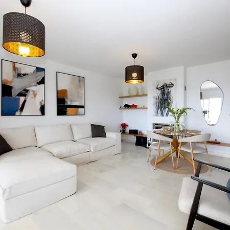 West Beachfront Townhouse Marrakesh Apartamento *