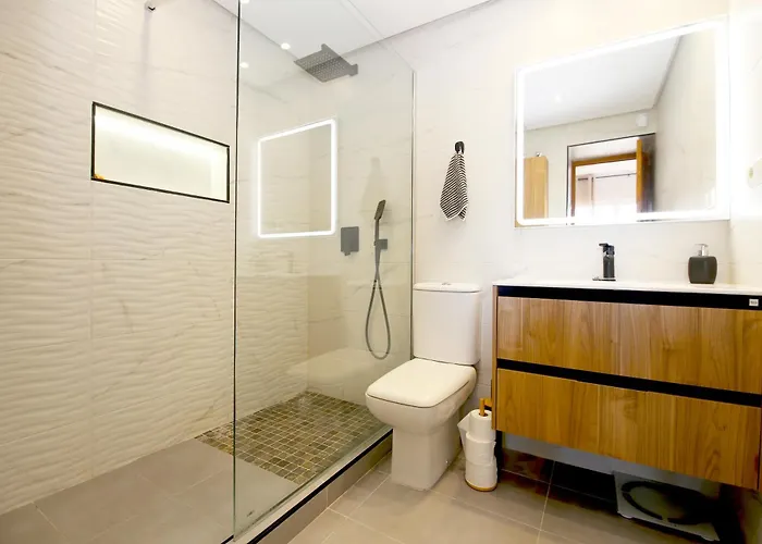 West Beachfront Townhouse Marrakesh 公寓 埃斯特波纳